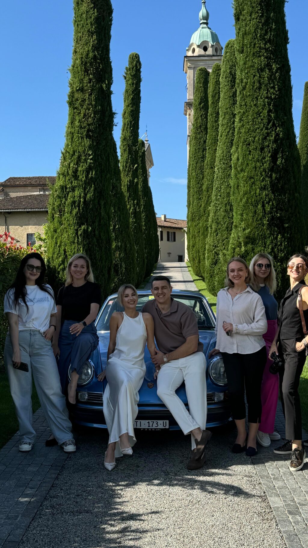Ooooh what a day! Happy to share little moments of our working day 🤩
We were a part of a great team and both had a good time!
Non professional video but still were adorable!

Який був день! Щасливі поділитися нашими класними моментами робочого процесу!
Цього разу ми були частиною команди😄
Хоч я коряво знімаю і монтую, але подивіться який то був кайф 🥰